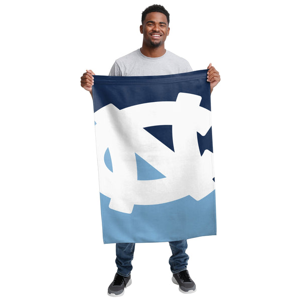 NCAA North Carolina Tar Heels IPad Microfiber Cleaning Cloth - 7.5x9.5 Inch Screen Protector - View #4