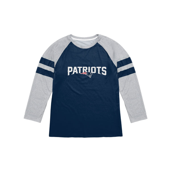 New England Patriots Womens Wordmark Tonal Camo Raglan T-Shirt FOCO