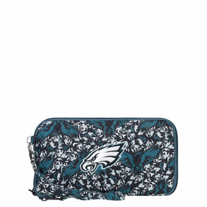 Philadelphia Eagles NFL Quilted Printed Wristlet
