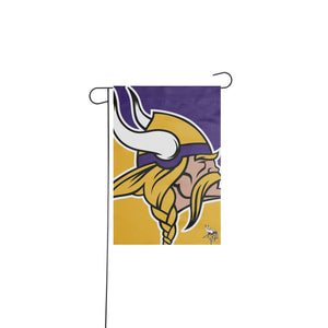 Minnesota Vikings NFL Colorblock Helmet Garden Flag