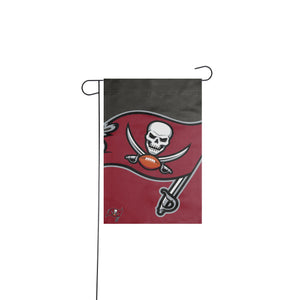 Tampa Bay Buccaneers NFL Colorblock Helmet Garden Flag