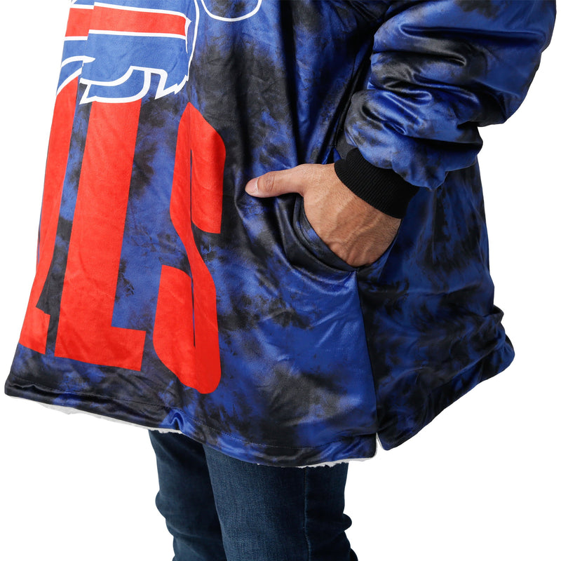 FOCO NFL Team Reversible Oversized Sherpa Hoodie Sweatshirt Hoodeez, Bold Logo Camo, One Size