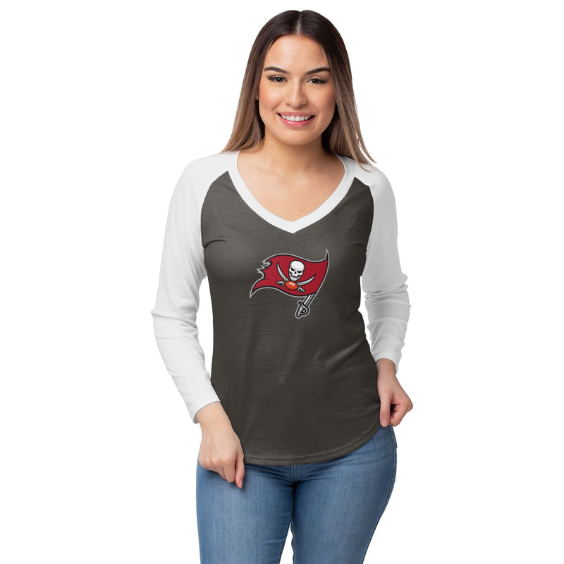 Tampa Bay Buccaneers Shirt Womens Size Small Gray Long Sleeve NFL